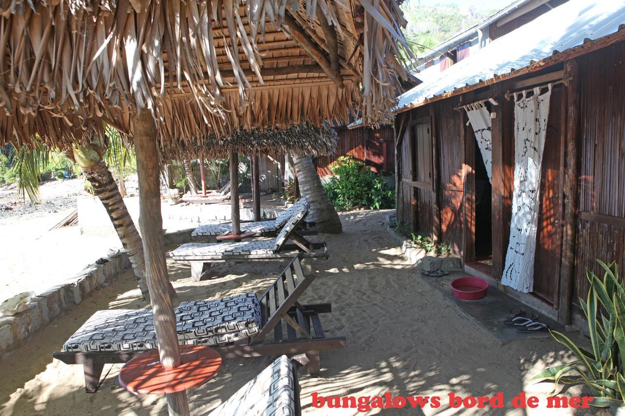 Chez Yolande Hotel Ampangorinana Exterior foto